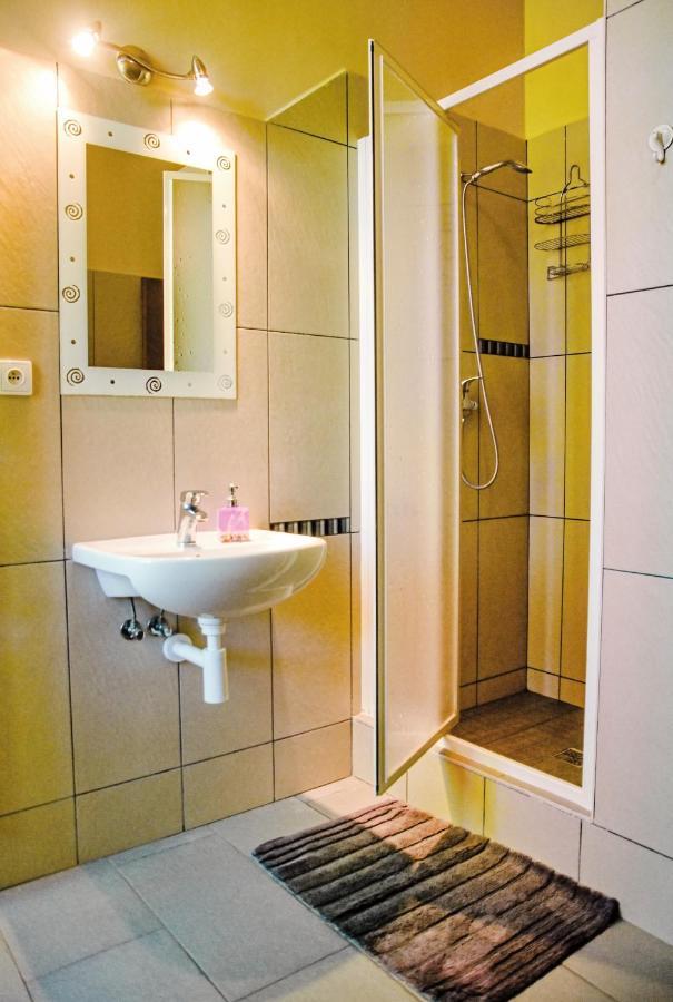 Grand Hotel Яромерж Экстерьер фото